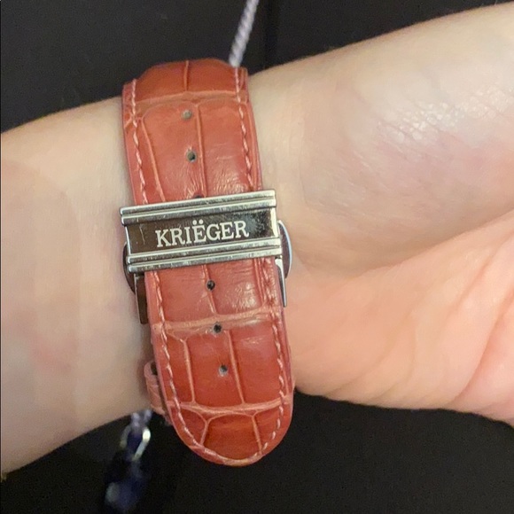 COPY - Watch - Picture 7 of 7